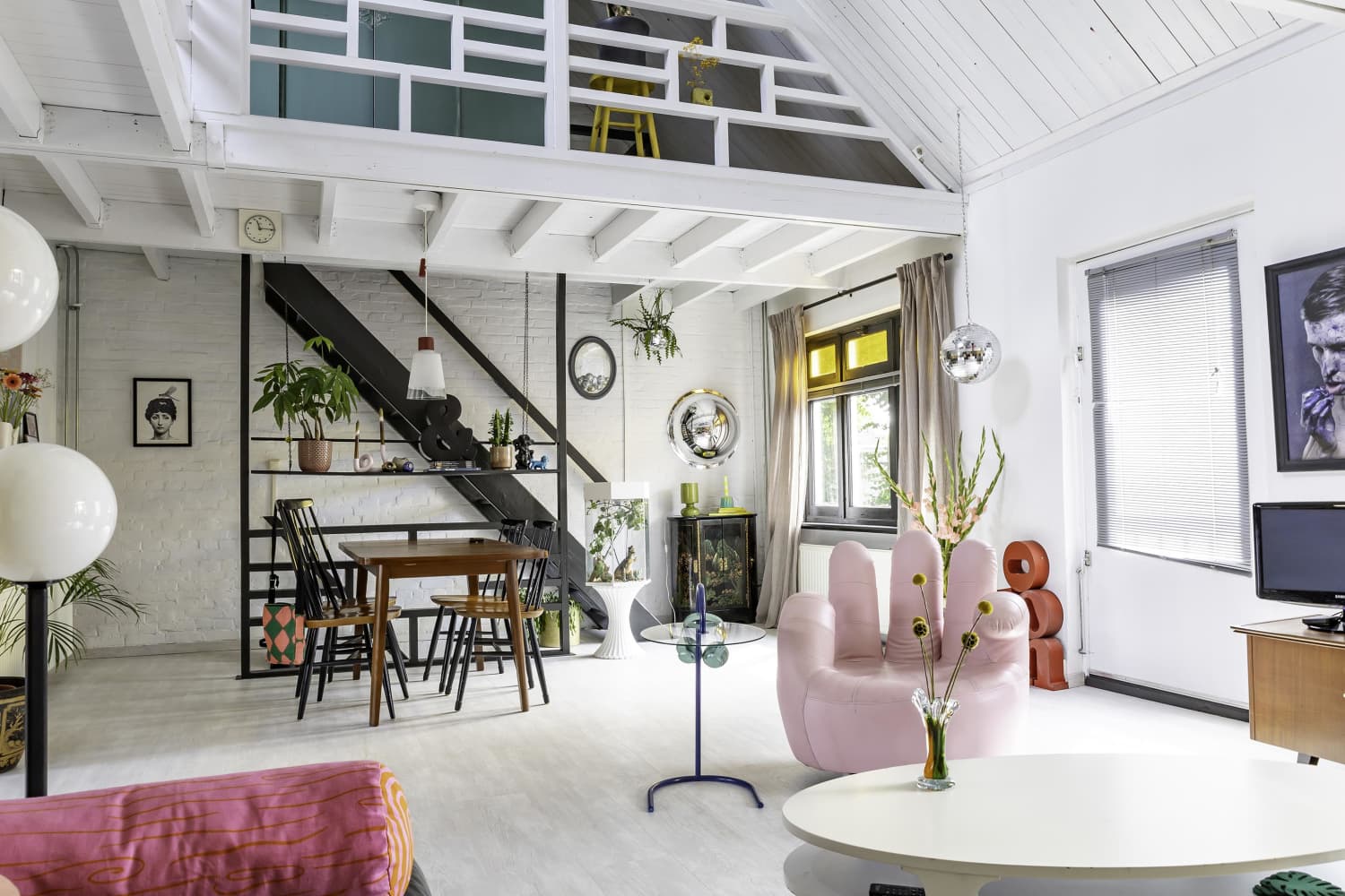 See Photos of a Renovated Dutch Loft Apartment Apartment Therapy